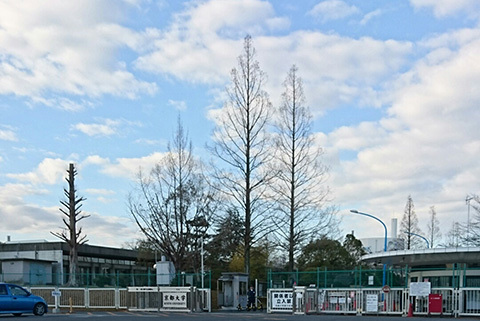 京大原子力実験所の入口