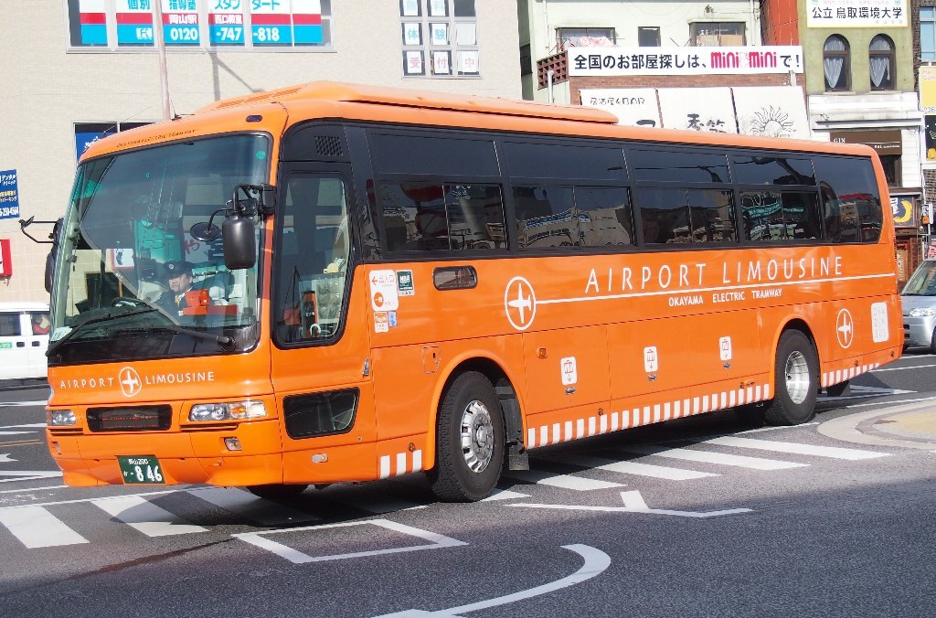 岡電バス