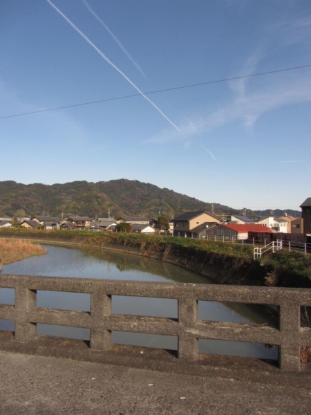 八幡橋と葉梨川