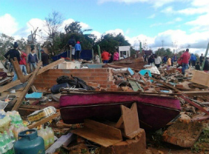tornado-paraguay-6.jpg
